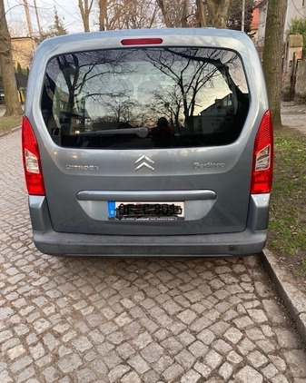 Citroen Berlingo cena 13500 przebieg: 372000, rok produkcji 2011 z Wrocław małe 46